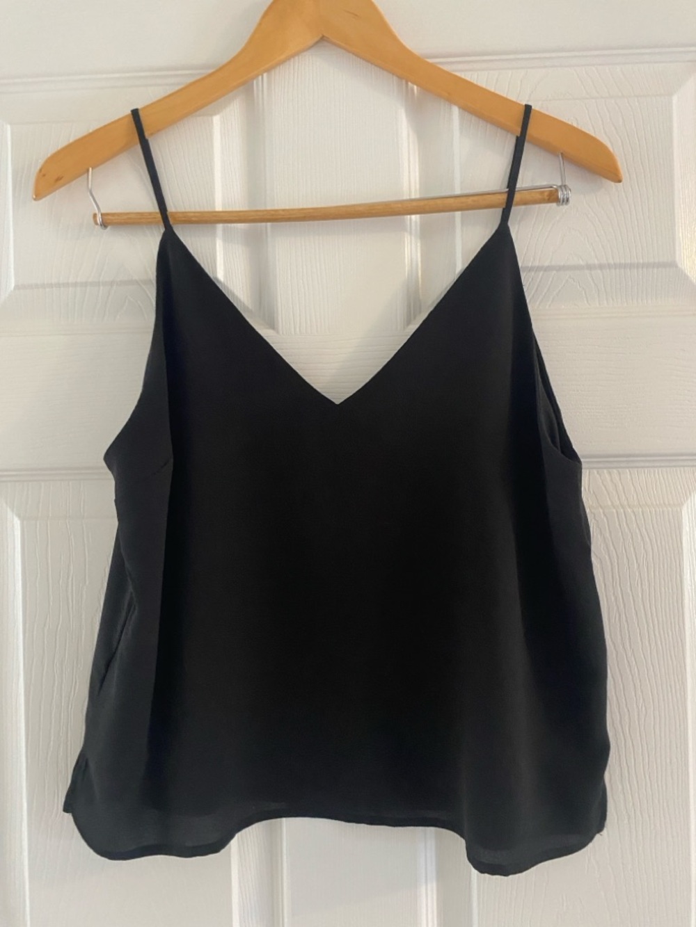 Women’s Black V-Neck Flowy Spaghetti Strap Top